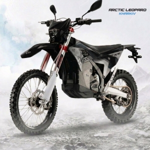 Arctic Leopard CHEETAH E-XE 880 L3E Black